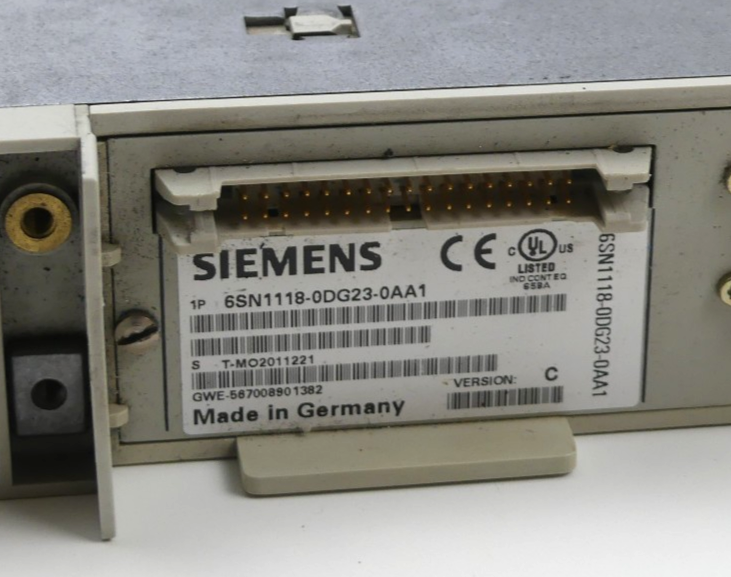 Siemens 6SN1118-0DG23-0AA1 inkl. 6SN1123-1AA00-0CA0 SIMODRIVE