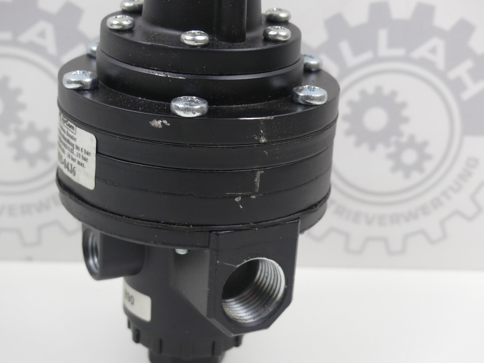 AirCom R03-04J6 Volume Booster (UNBENUTZT)