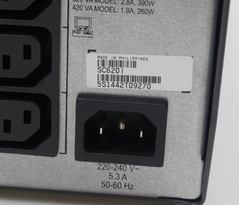 APC SC620I Smart-UPS SC 620 ( UNBENUTZT )