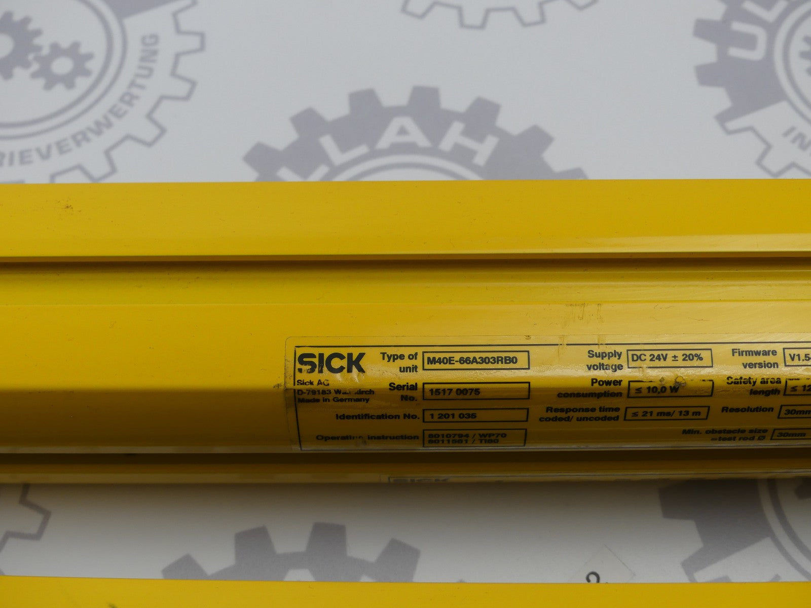 Sick M40E-66A303RB0 + M40S-66A300AR0 Sicherheitslichtschranke