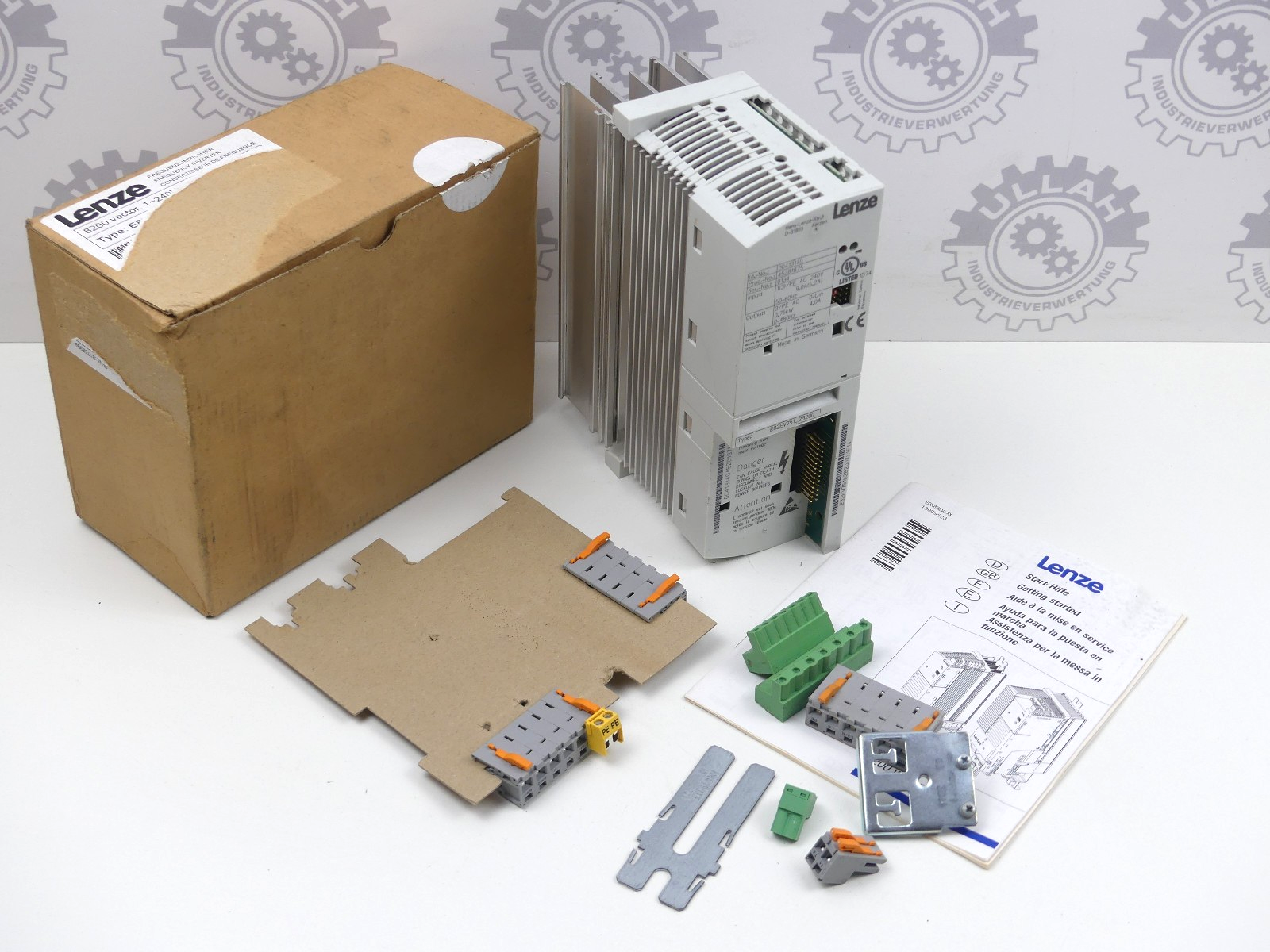 Lenze E82EV751_2B200