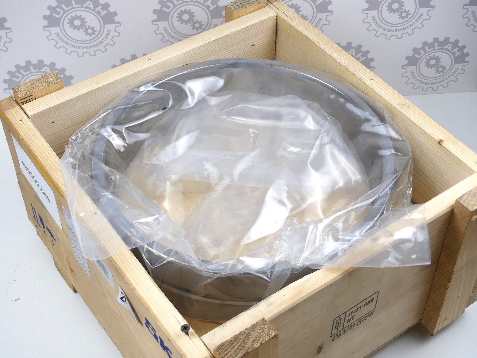 SKF NN3040K/SPW33  Bearing 200mm ID x 310mm OD x 82mm