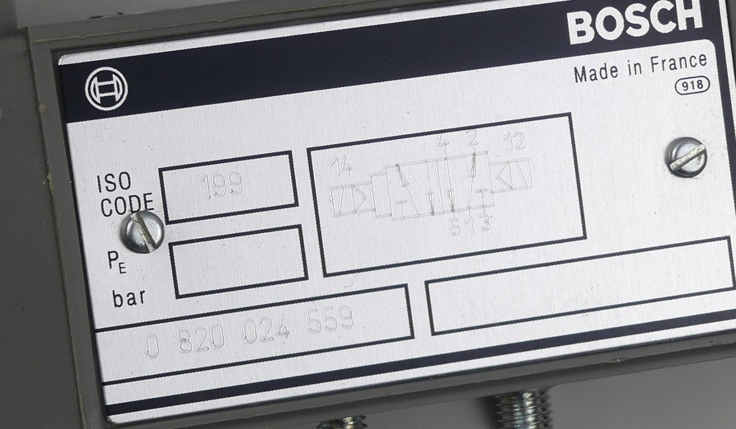Bosch 0 820 024 559 Ventil + 2x Bosch  1824210294 Magnetspulen
