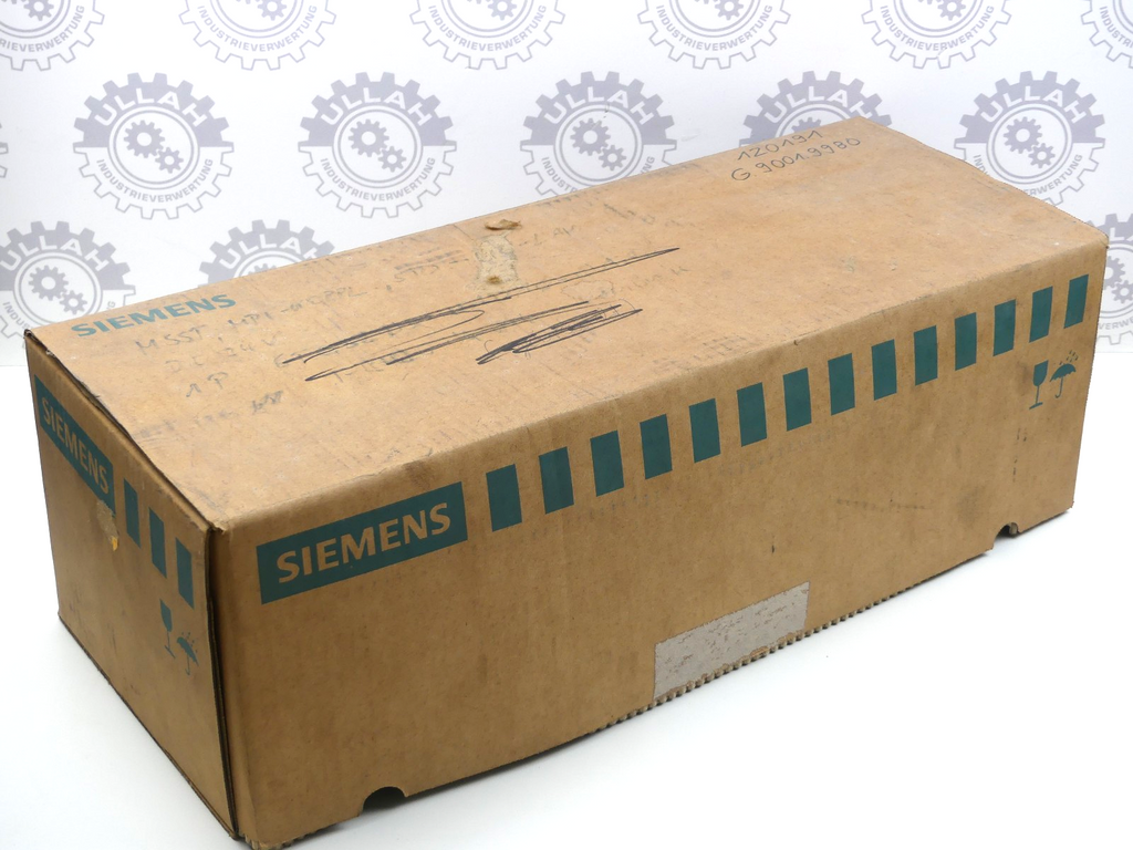 SIEMENS Sinumerik 840D 6FC5203-0AD10-0AA0 Maschinensteuertafel