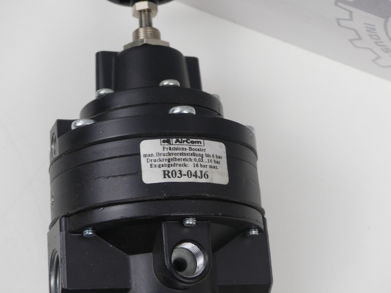AirCom R03-04J6 Volume Booster (UNBENUTZT)