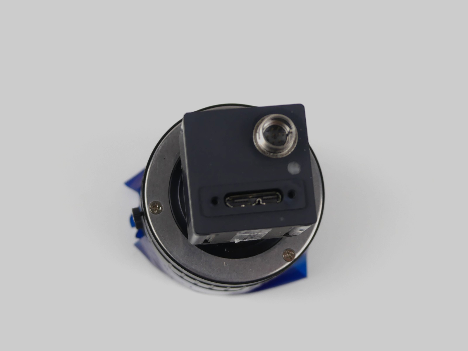 IDS UI-3370CP-M-GL R2 + FUJINON CF35HA-1