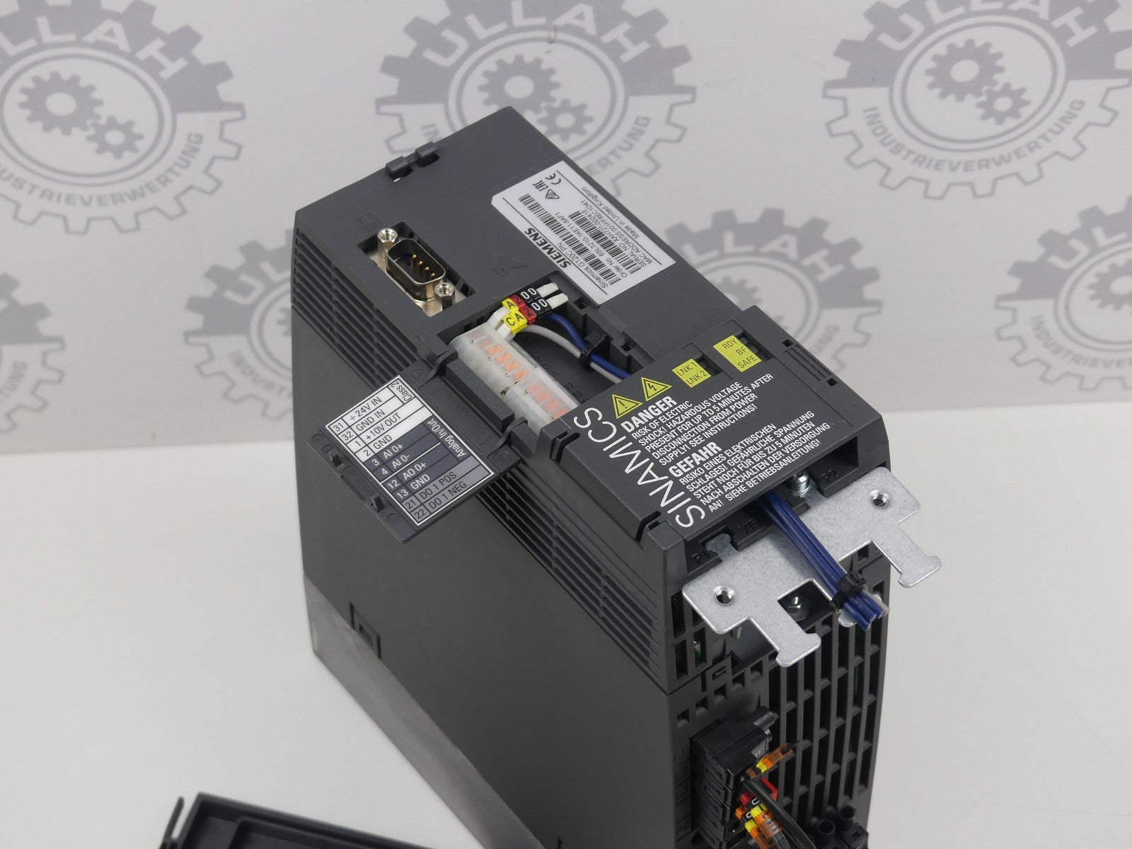 Siemens   6SL3210-1KE11-8AF1  ver: C02/V4.7