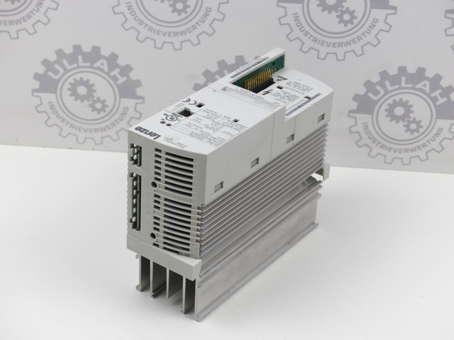 Lenze E82EV751_2B200