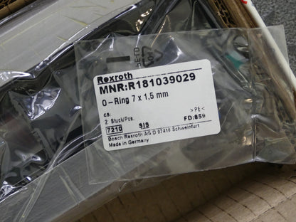 REXROTH RWD-045-SNH-C3-U-2 R.RUNNER BLOCK CS  MNS:R18214312X