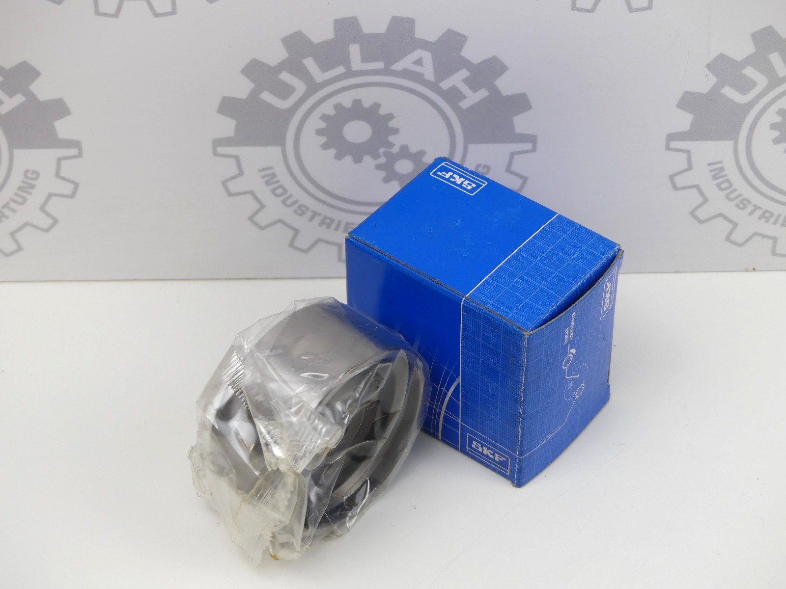 SKF VKM 81100 Umlenk-/Führungsrolle, Zahnriemenfür TOYOTA