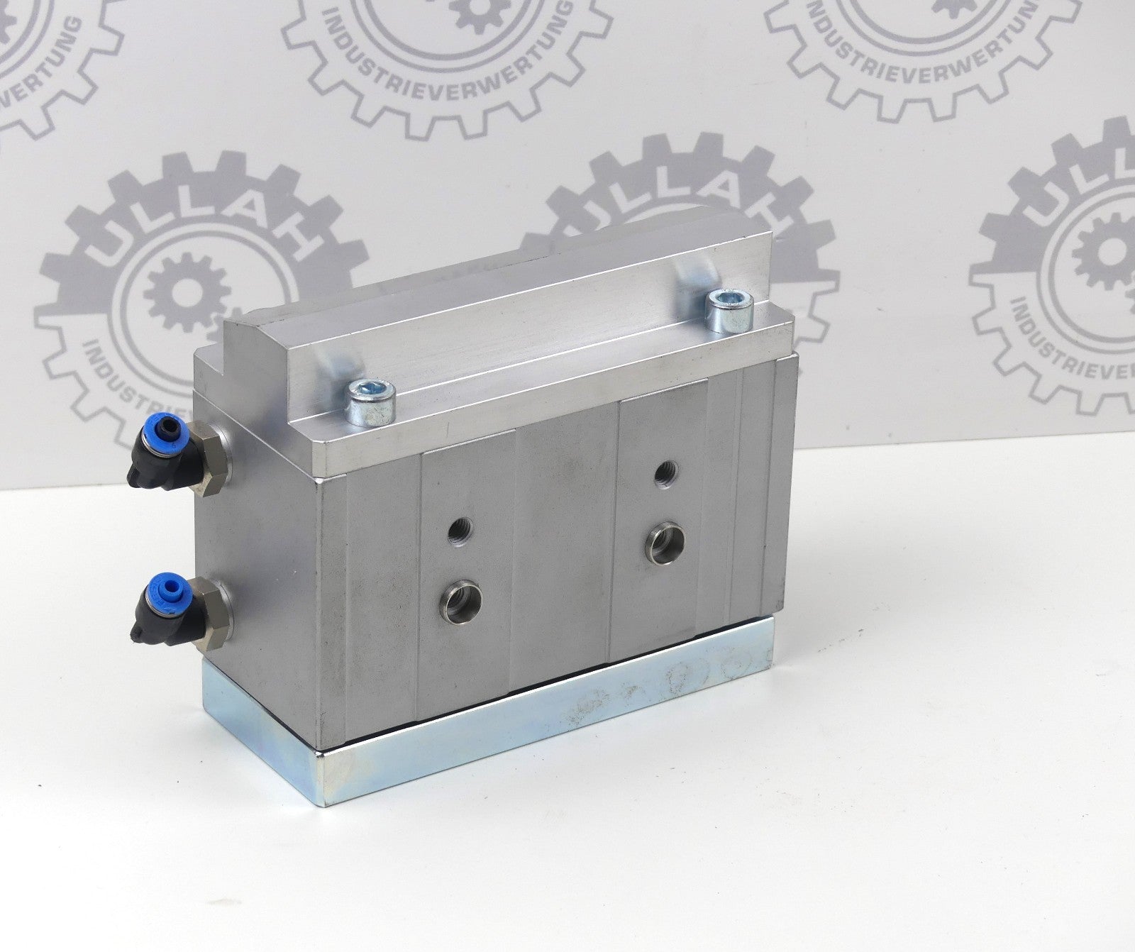 FESTO DFM-50-25-P-A-GF