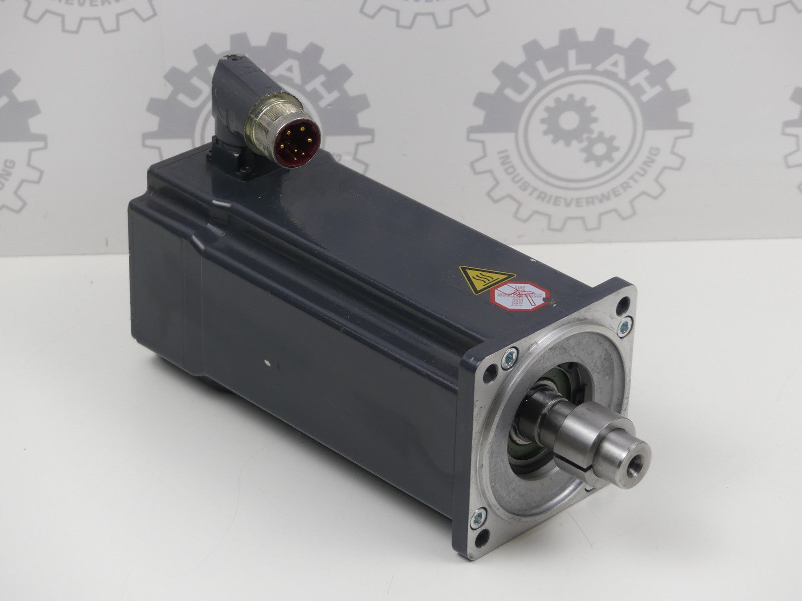 Beckhoff AM8043-0E20-0000