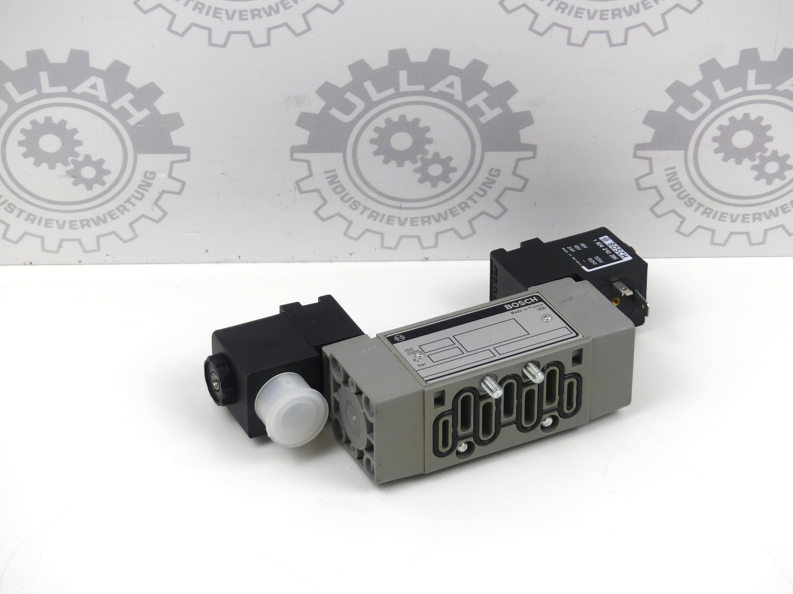 Bosch 0 820 024 559 Ventil + 2x Bosch  1824210294 Magnetspulen