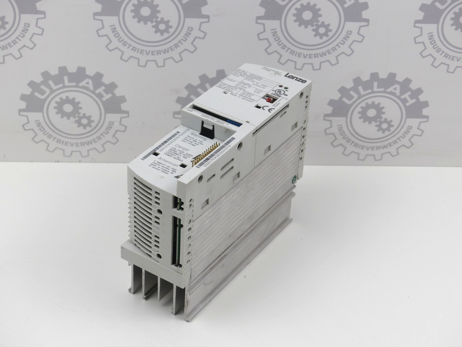 Lenze E82EV751_2B200