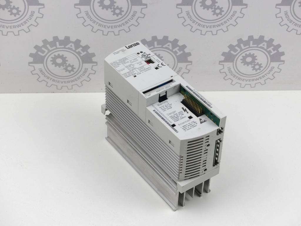 Lenze E82EV751_2B200