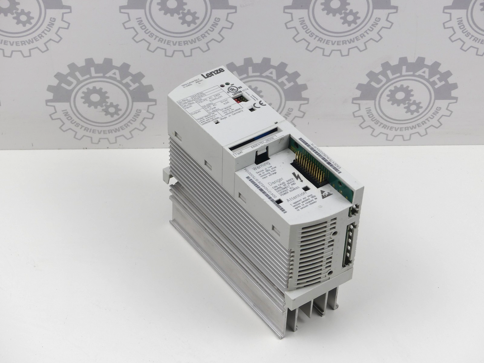 Lenze E82EV751_2B200
