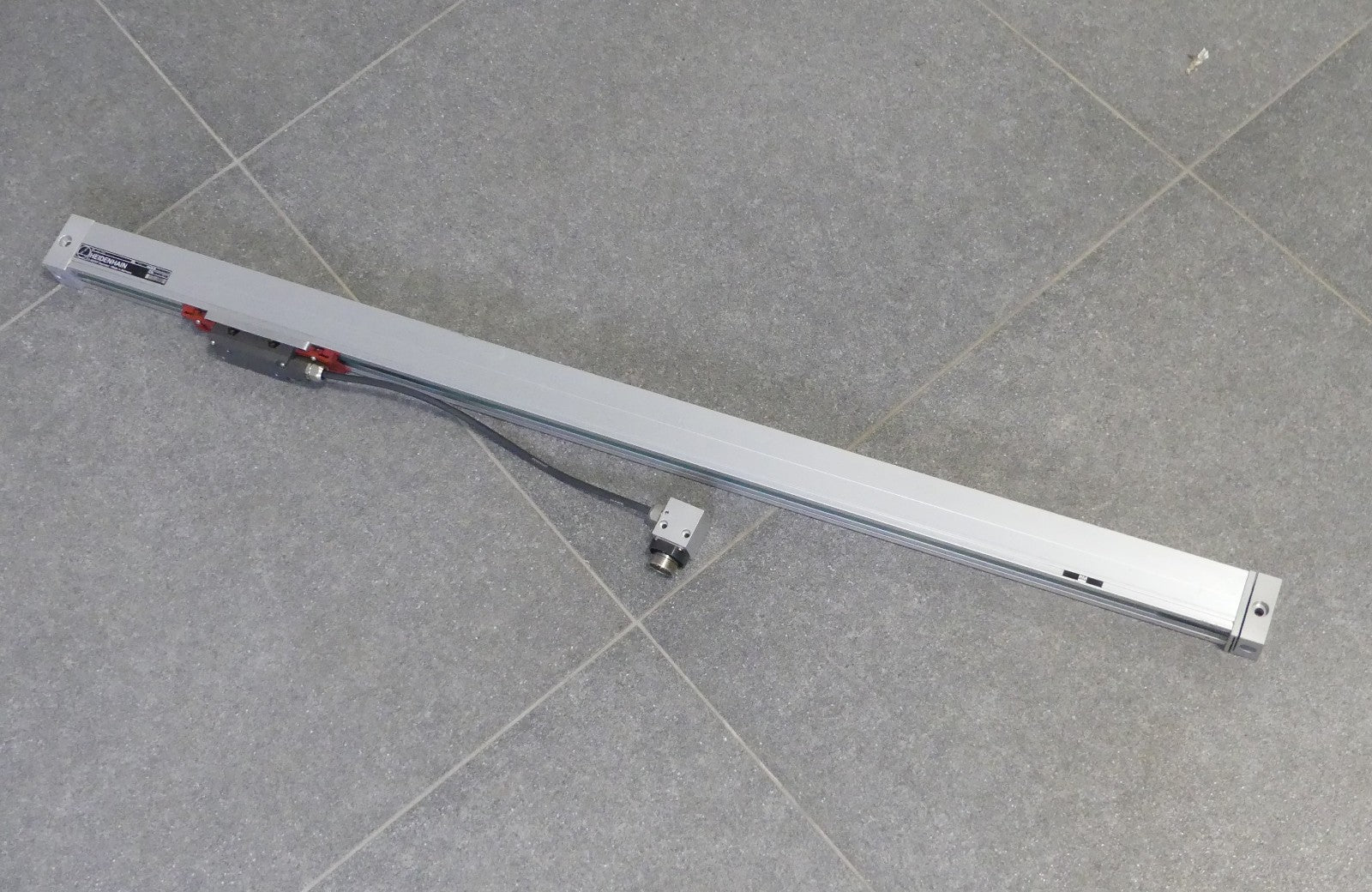 Heidenhain Maßstab LS 703 ML 920 mm Id.Nr.: 216 750 8H