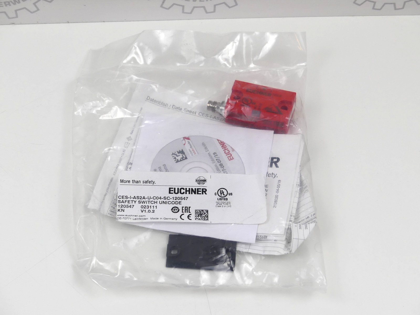 Euchner  CES-I-AS2A-U-C04-SC-120547