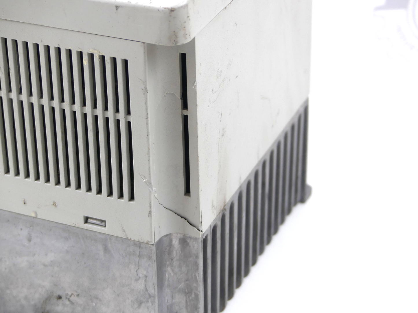 ALLEN-BRADLEY 1305-AA08A