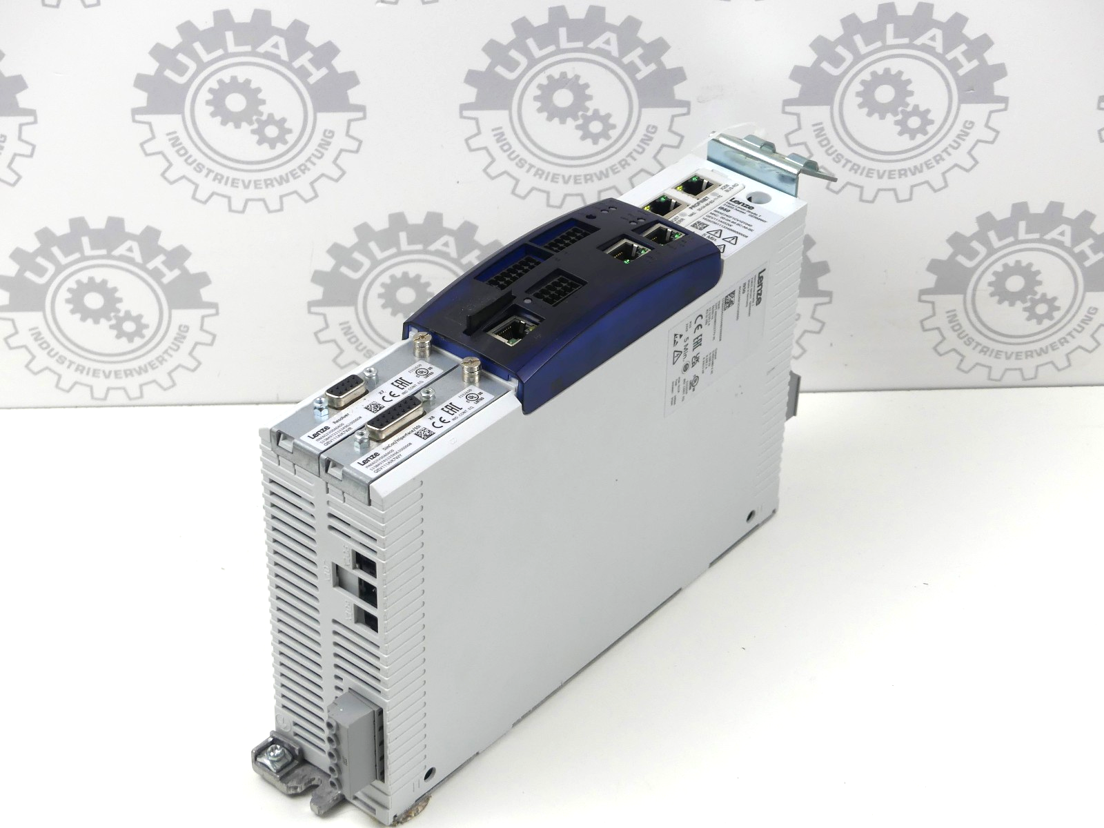 Lenze I95AE240F1CV1Z0000 Servowechselrichter