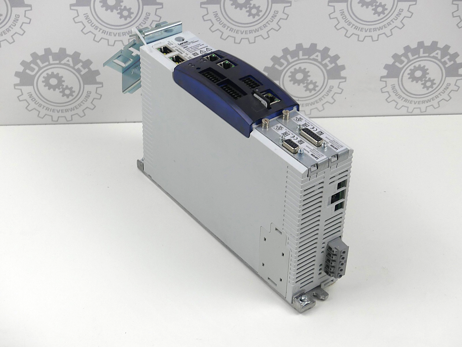 Lenze I95AE240F1CV1Z0000 Servowechselrichter