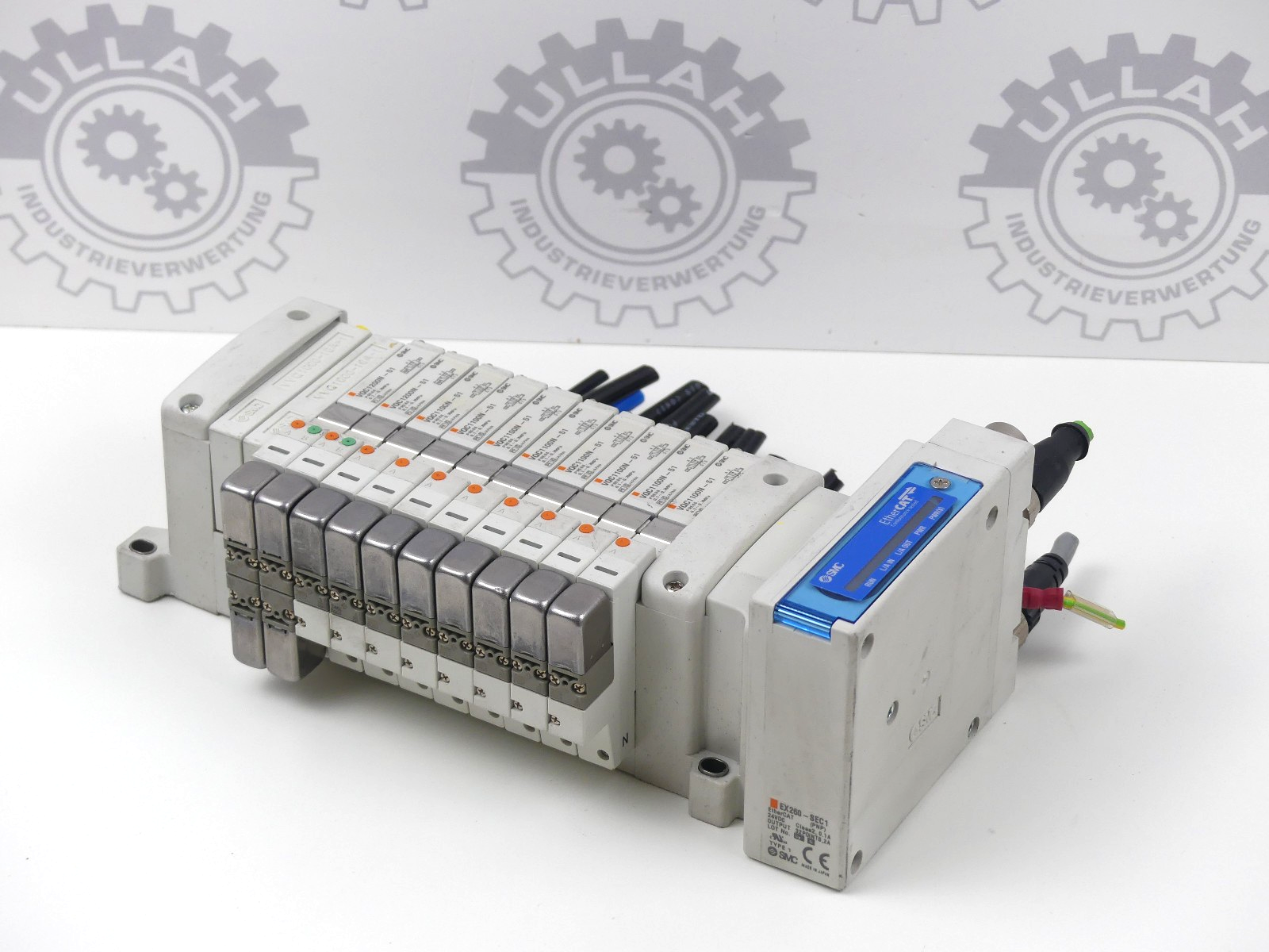 SMC EX260-SEC1 + 8x VQC1100N-51 + 2x VQC1200N-51