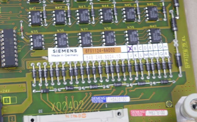SIEMENS 6FX1124-6AD02 SINUMERIK SYSTEM 3 EIN/AUSGABEMODUL