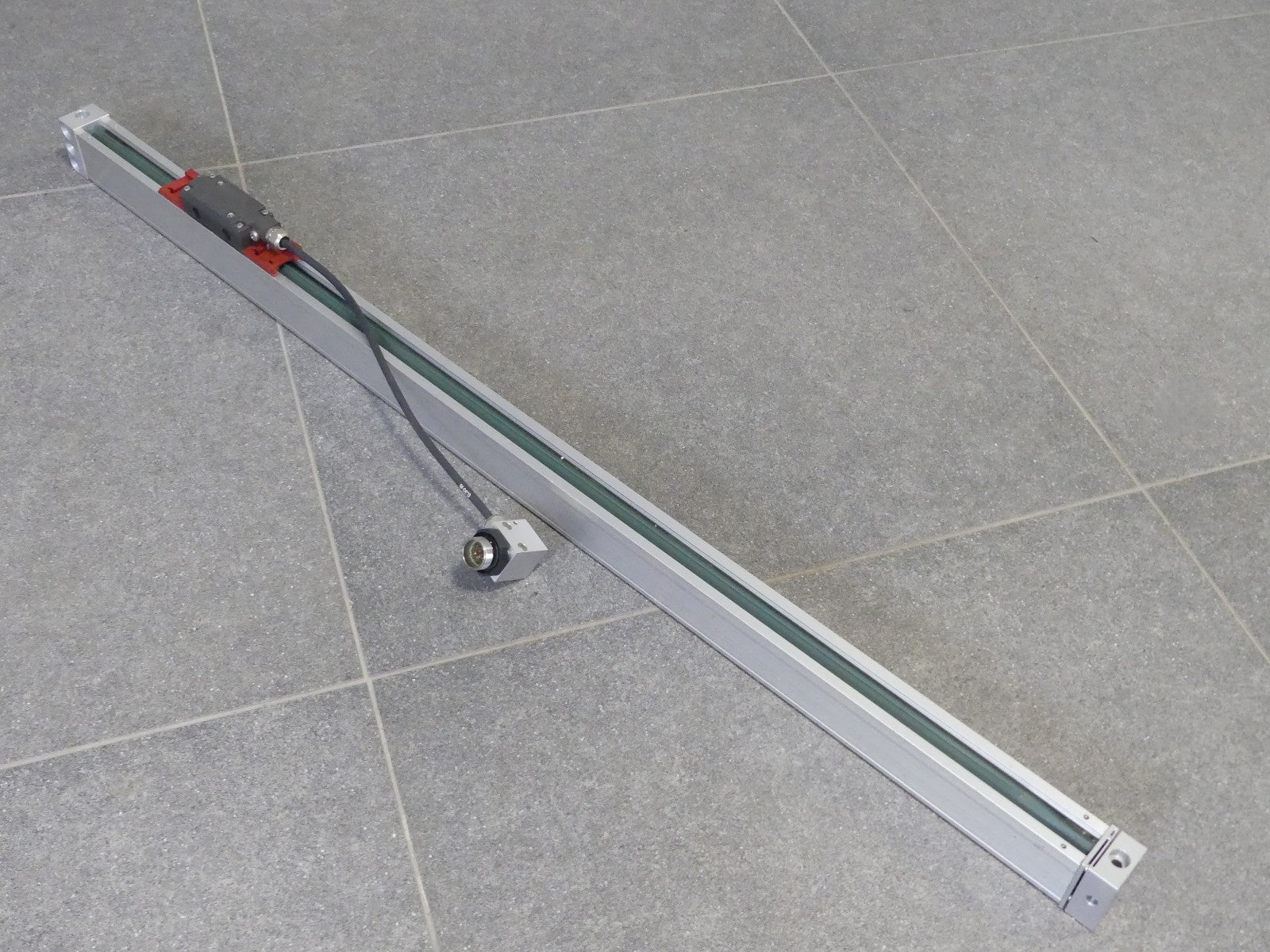 Heidenhain Maßstab LS 703 ML 920 mm Id.Nr.: 216 750 8H