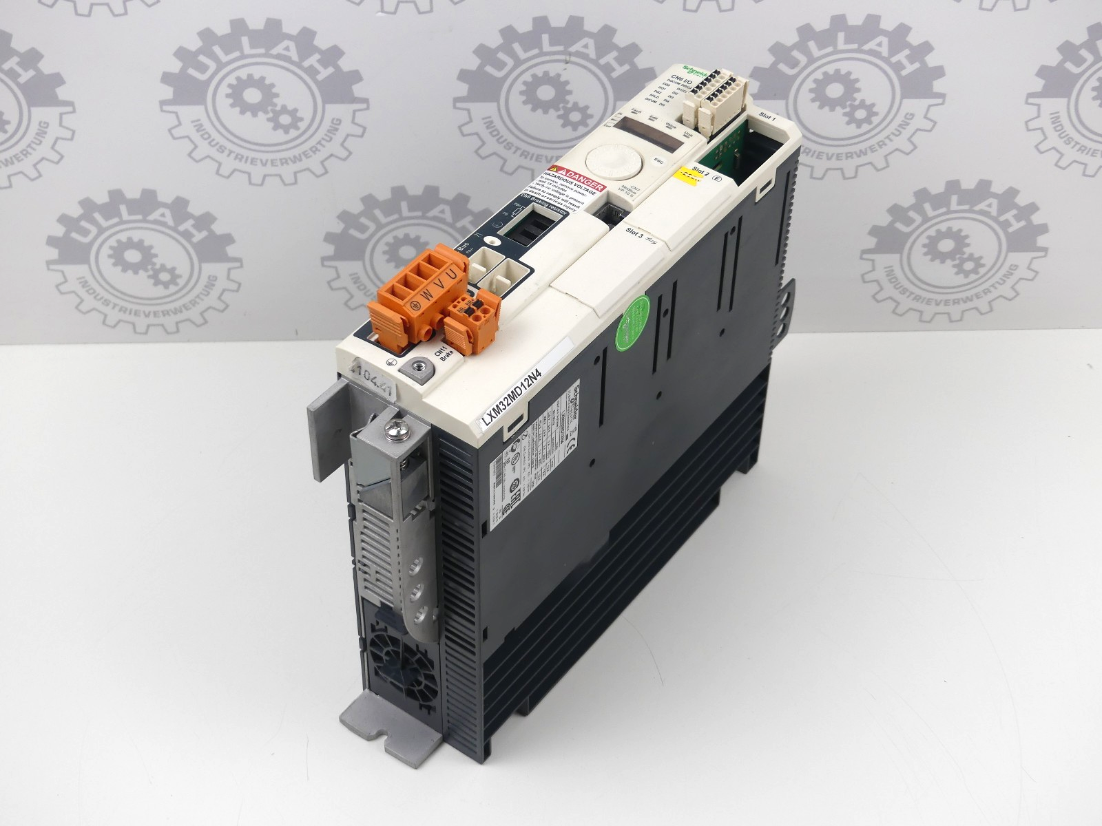 Schneider Electric LXM32MD12N4
