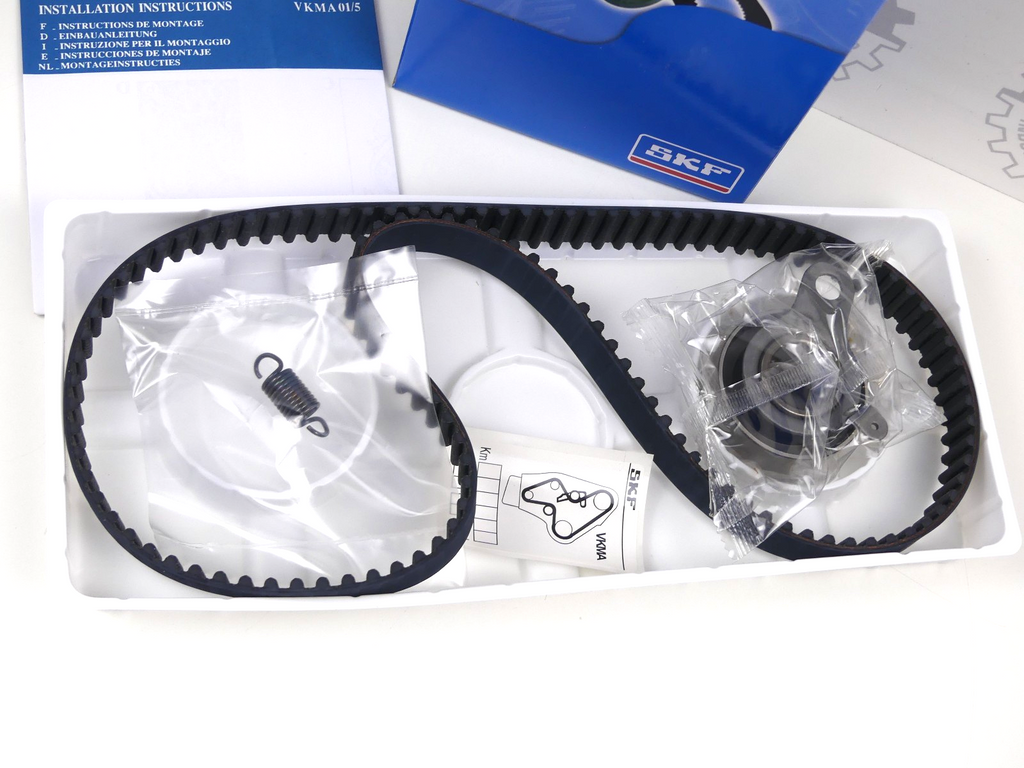 SKF VKMA 91006 Zahnriemensatz für TOYOTA COROLLA Liftback (E11) AVENSIS (T22)