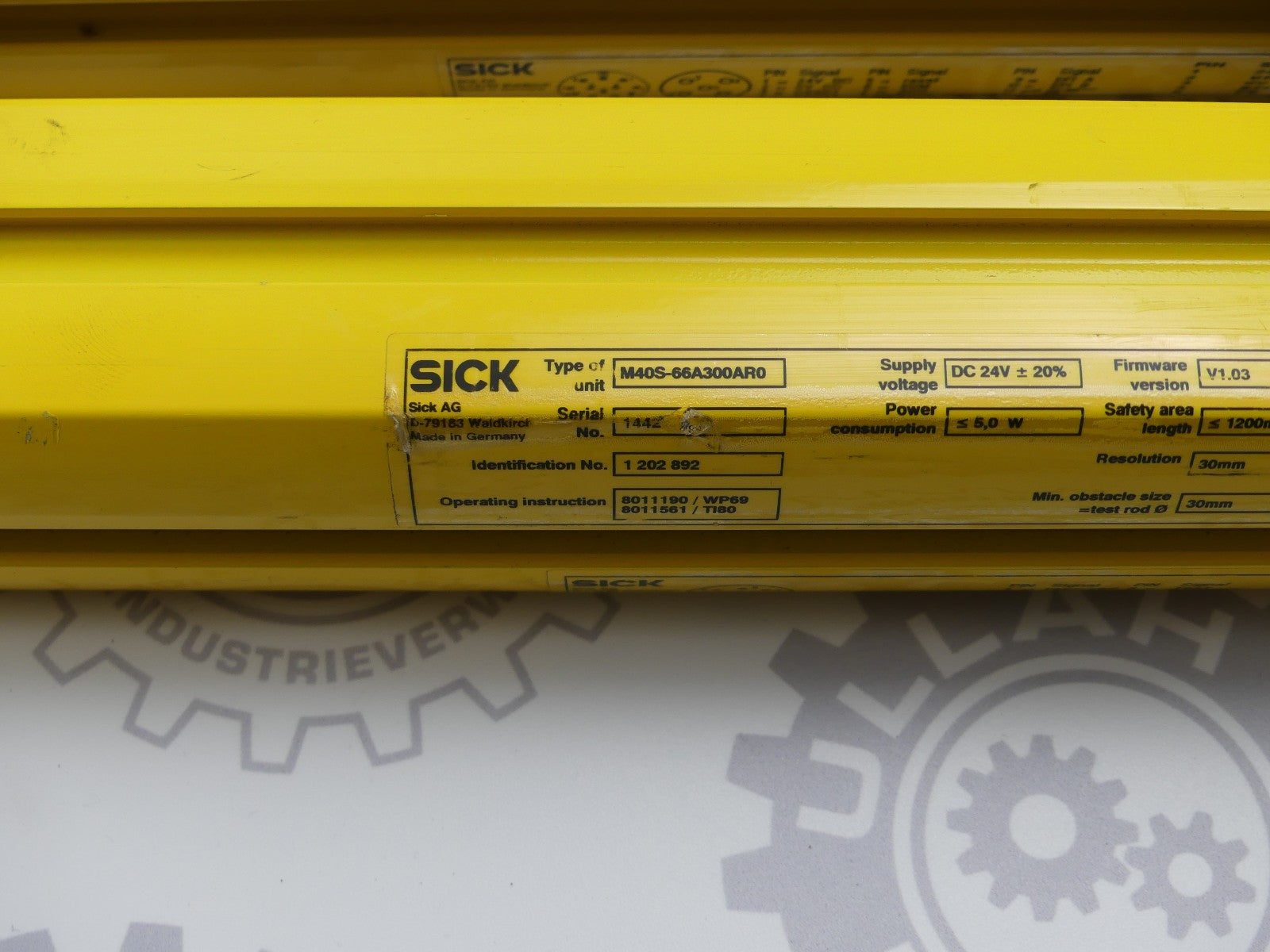 Sick M40E-66A303RB0 + M40S-66A300AR0 Sicherheitslichtschranke