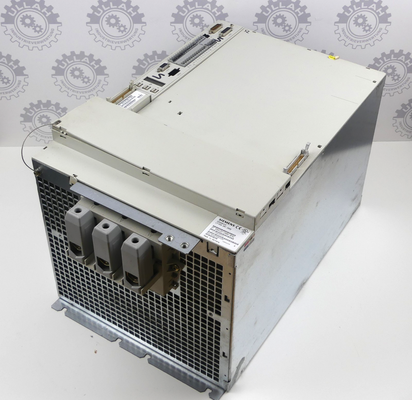 Siemens 6SN1123-1AA01-0FA1   version:A + 6SN1122-0BA11-0AA1