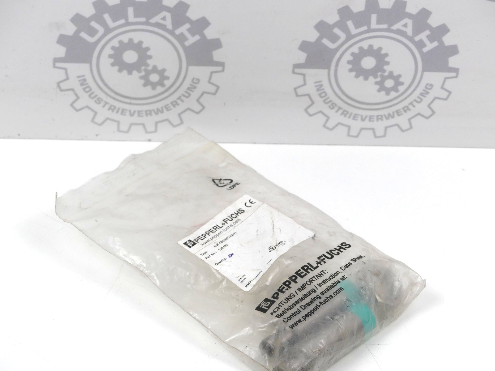 2x Pepperl+Fuchs Näherungsinitiator NJ8-18GM50-A2-V1