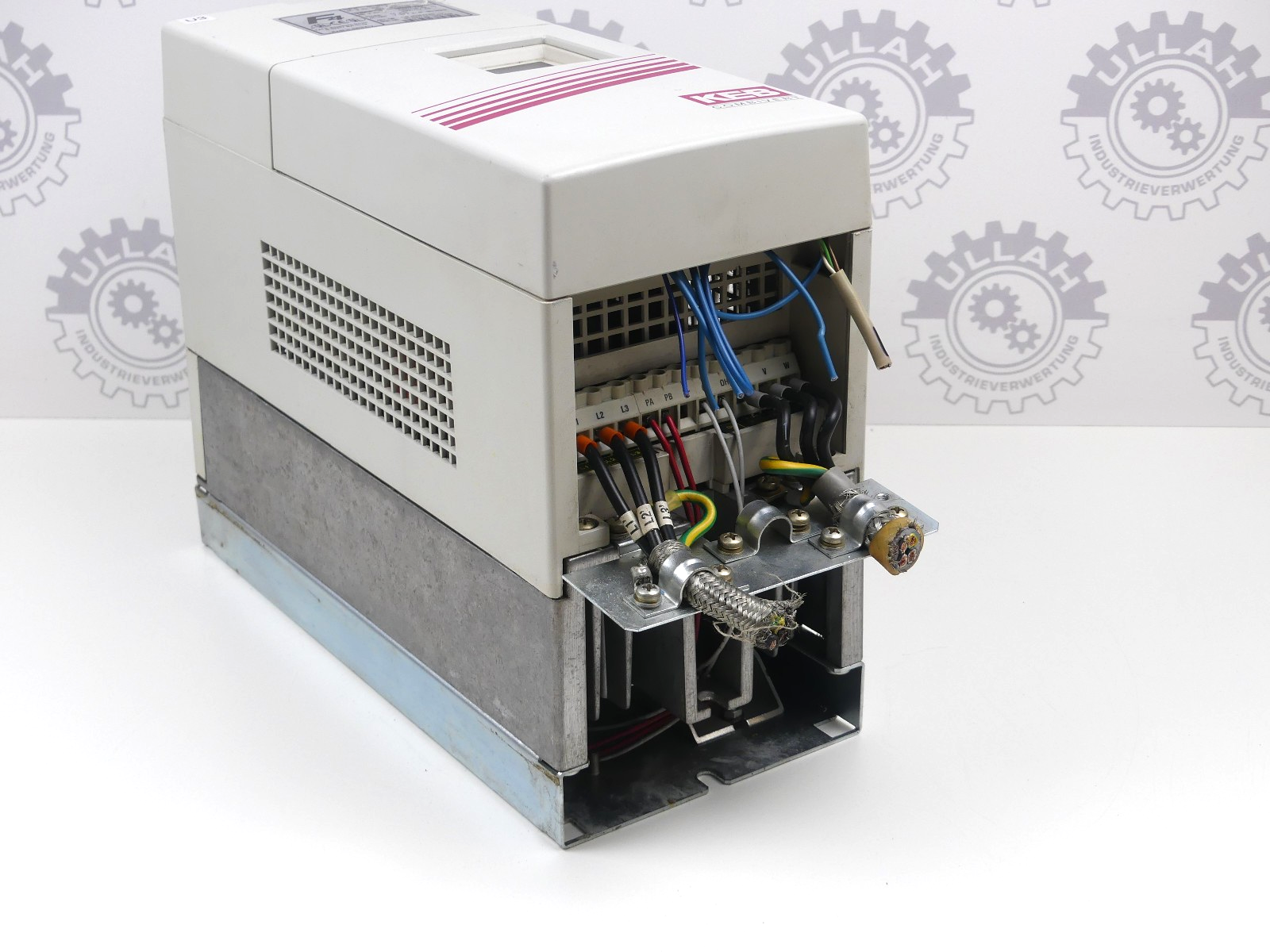 KEB combivert F4 Frequenzumrichter 14.F4.C1E.3440