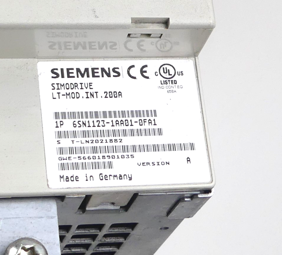 Siemens 6SN1123-1AA01-0FA1   version:A + 6SN1118-0DM13-0AA1