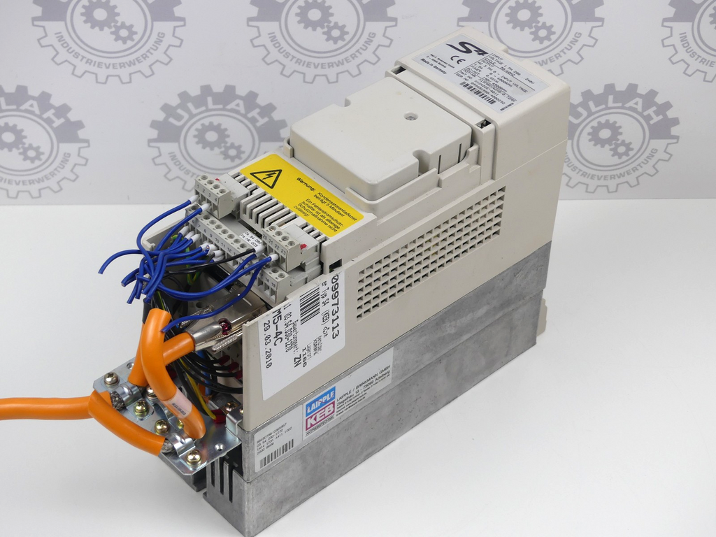 KEB S4 Frequenzumrichter Combivert  X1.S4.D2E-4011